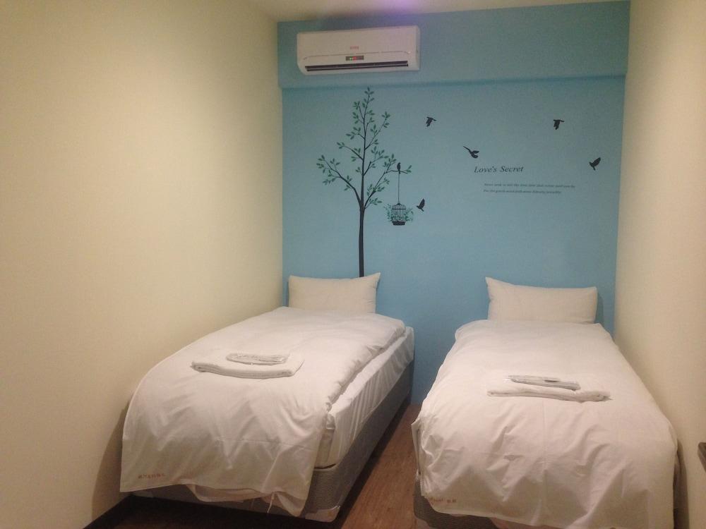 Galaxy Mini Inn Taipeh Exterior foto