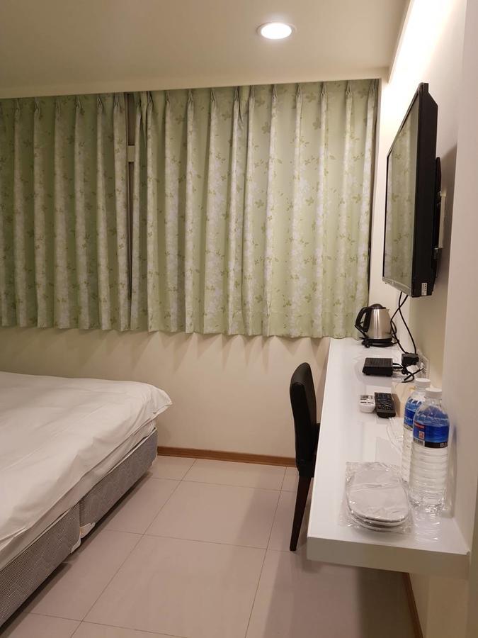 Galaxy Mini Inn Taipeh Exterior foto